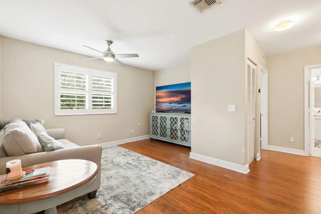 9035 Silver Glen Way Lake Worth FL 33467