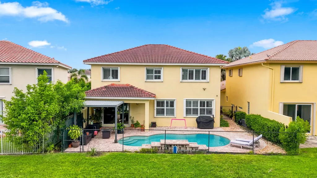 9035 Silver Glen Way Lake Worth FL 33467