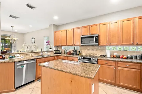 9035 Silver Glen Way Lake Worth FL 33467