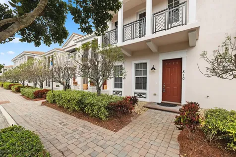 810 NW 83rd Lane Boca Raton FL 33487