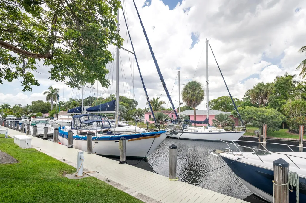 900 River Reach Drive Fort Lauderdale FL 33315