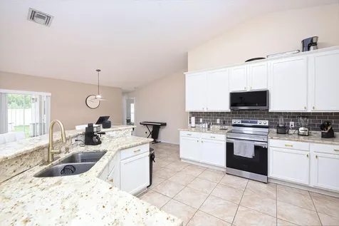 2606 Serenity Circle N Fort Pierce FL 34981