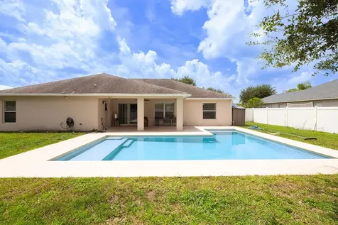 2606 Serenity Circle N Fort Pierce FL 34981