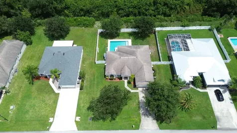 2606 Serenity Circle N Fort Pierce FL 34981