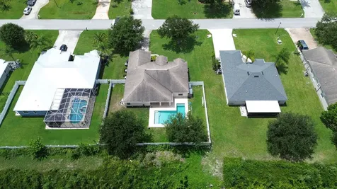 2606 Serenity Circle N Fort Pierce FL 34981