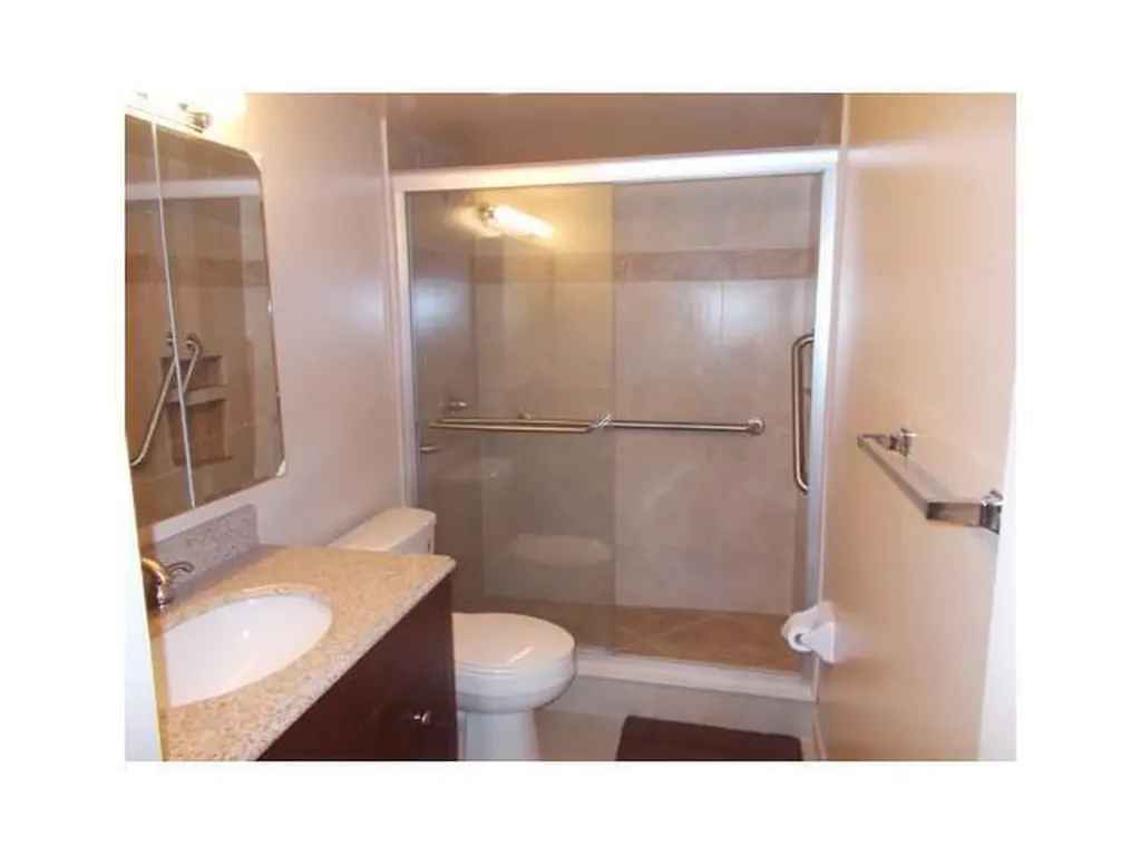 4151 NW 90th Avenue Coral Springs FL 33065