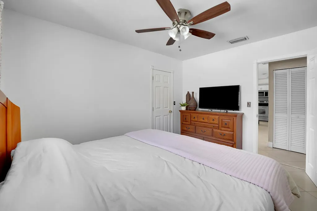 555 NW 50th Place Boca Raton FL 33431