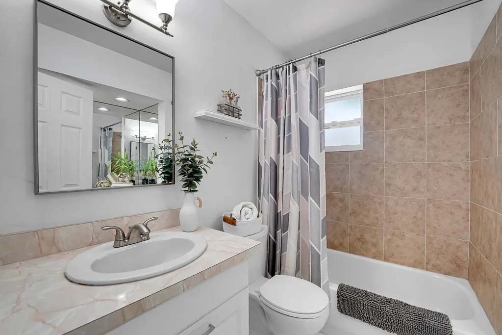 555 NW 50th Place Boca Raton FL 33431