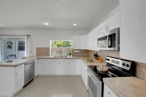 555 NW 50th Place Boca Raton FL 33431