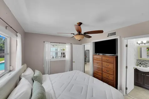 555 NW 50th Place Boca Raton FL 33431