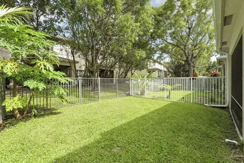 323 Spruce Street Boynton Beach FL 33426