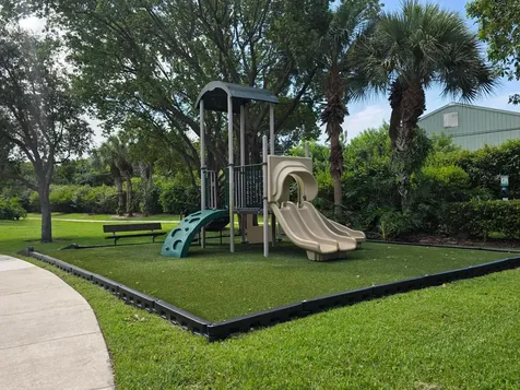 323 Spruce Street Boynton Beach FL 33426