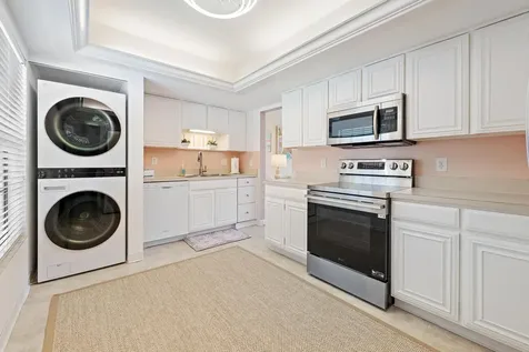 18480 SE Wood Haven Jupiter FL 33469