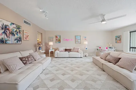 18480 SE Wood Haven Jupiter FL 33469