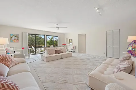 18480 SE Wood Haven Jupiter FL 33469