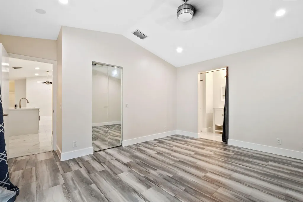 4498 Dogwood Circle Weston FL 33331