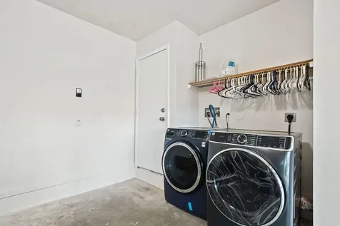 4498 Dogwood Circle Weston FL 33331