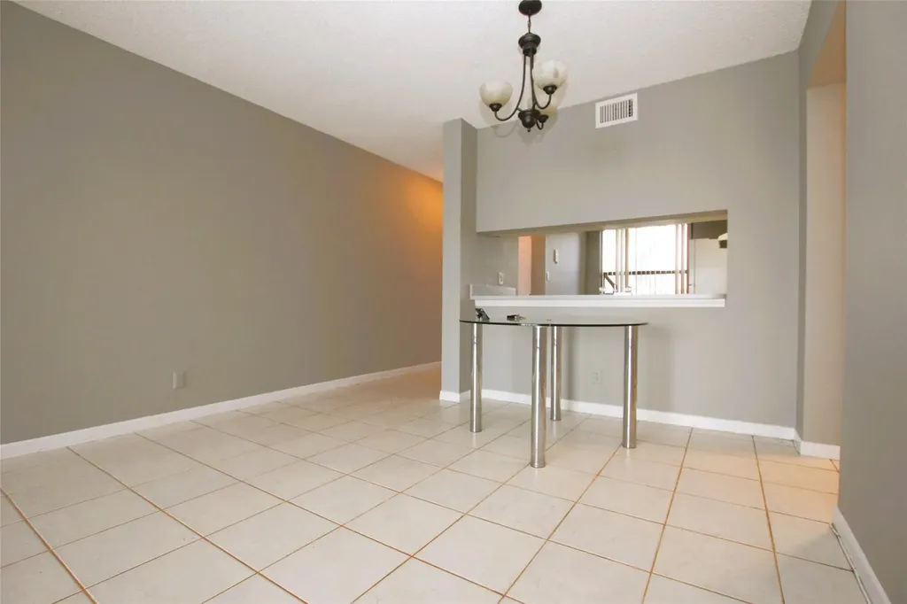 217 Lake Pointe Drive Oakland Park FL 33309