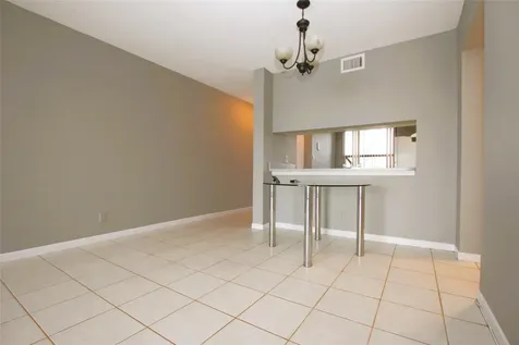 217 Lake Pointe Drive Oakland Park FL 33309