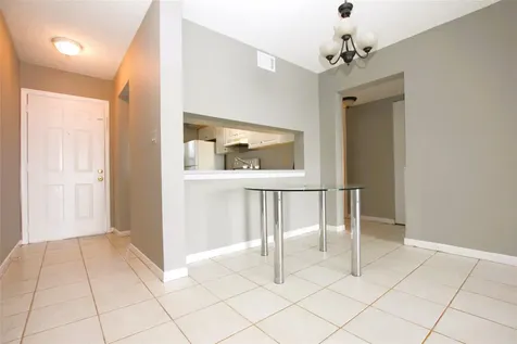 217 Lake Pointe Drive Oakland Park FL 33309