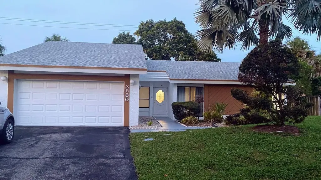 3580 NW 73rd Avenue Lauderhill FL 33319