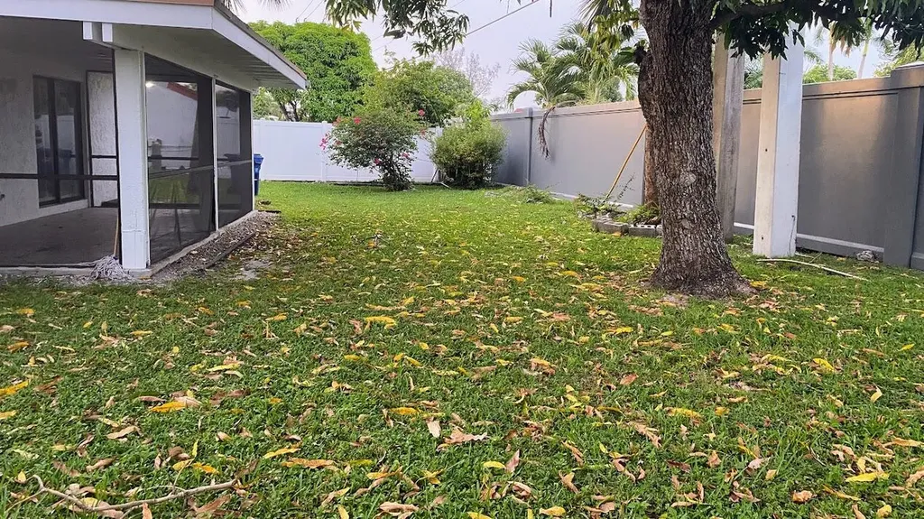 3580 NW 73rd Avenue Lauderhill FL 33319