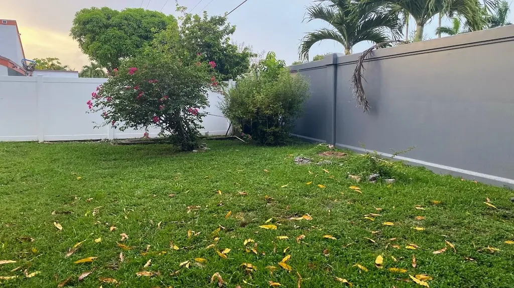3580 NW 73rd Avenue Lauderhill FL 33319
