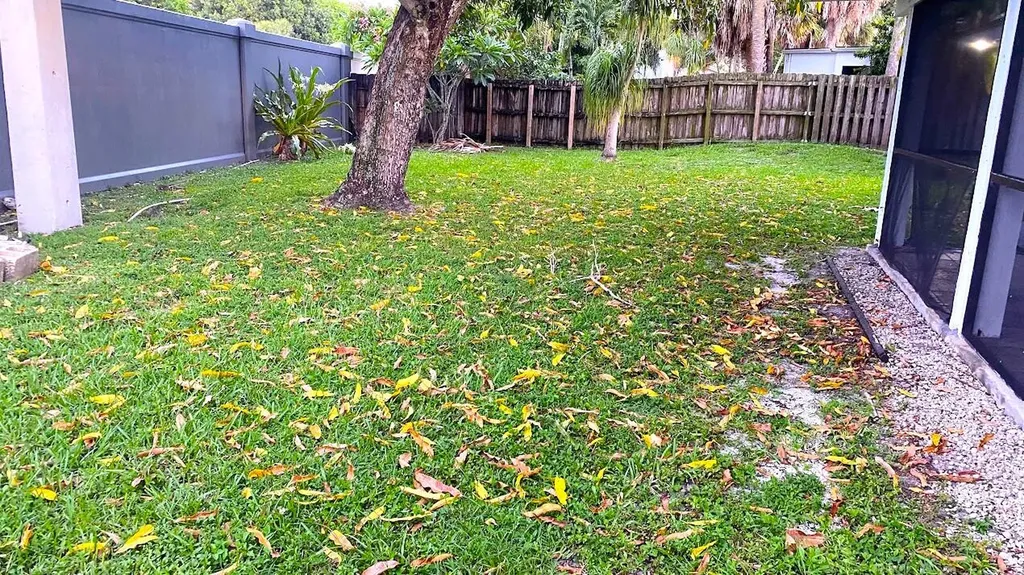 3580 NW 73rd Avenue Lauderhill FL 33319