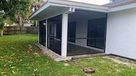 3580 NW 73rd Avenue Lauderhill FL 33319