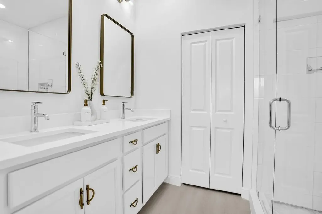 4508 Longwood Lake Square Westlake FL 33470