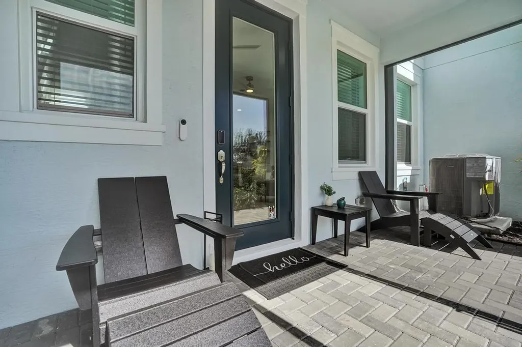 4508 Longwood Lake Square Westlake FL 33470