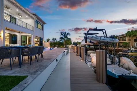 2420 NE 48th Street Lighthouse Point FL 33064