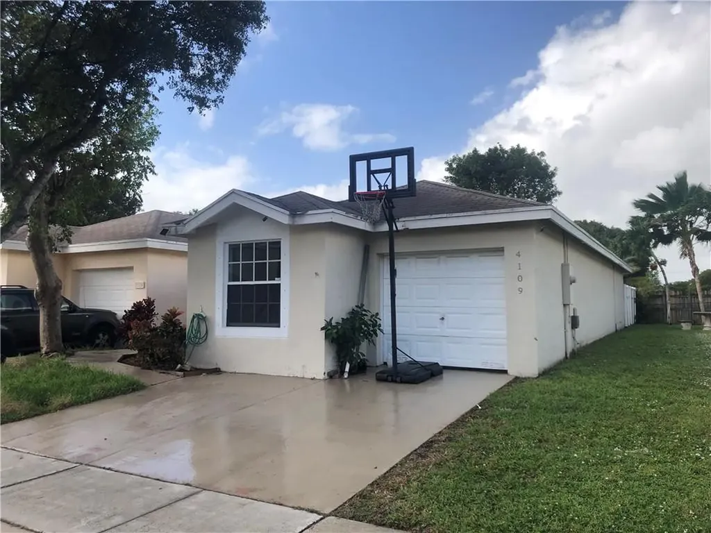 4109 Eastridge Circle Pompano Beach FL 33064