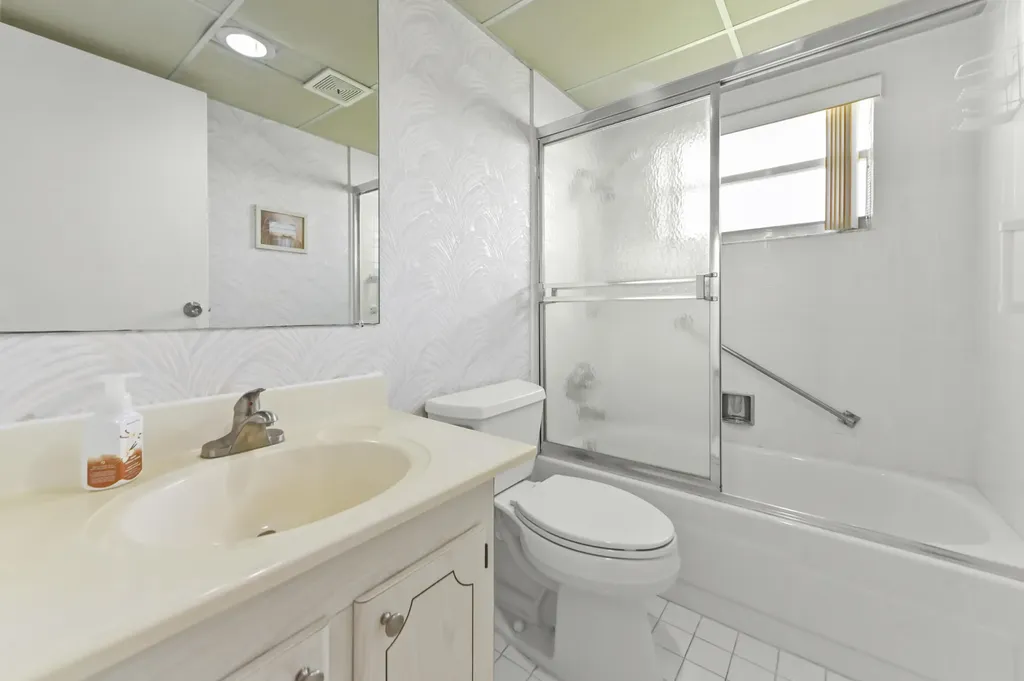 209 Waterford I Delray Beach FL 33446