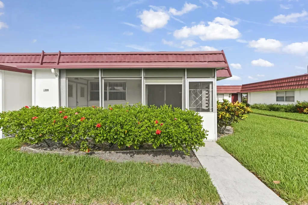 209 Waterford I Delray Beach FL 33446