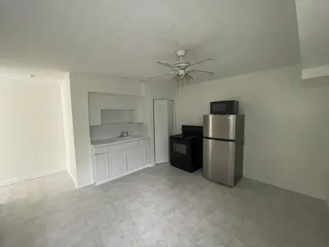 2819 Polk Street Hollywood FL 33020