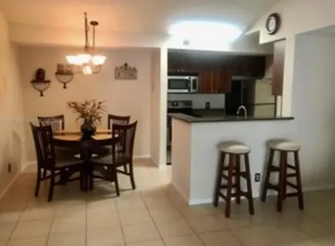 2986 S University Drive Davie FL 33328