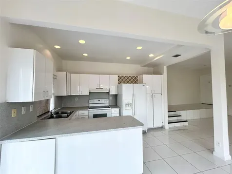 4850 SW 63rd Terrace Davie FL 33314