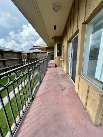 4850 SW 63rd Terrace Davie FL 33314