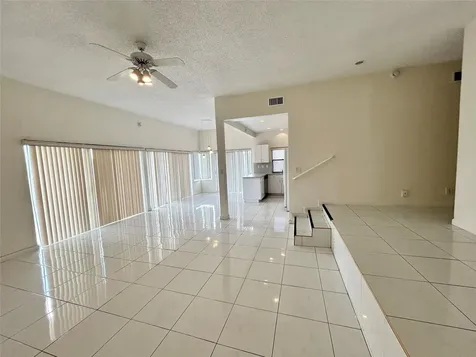 4850 SW 63rd Terrace Davie FL 33314