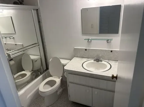 999 Brickell Bay Drive Miami FL 33131
