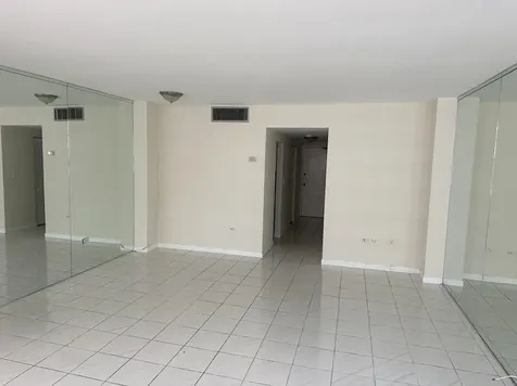 999 Brickell Bay Drive Miami FL 33131