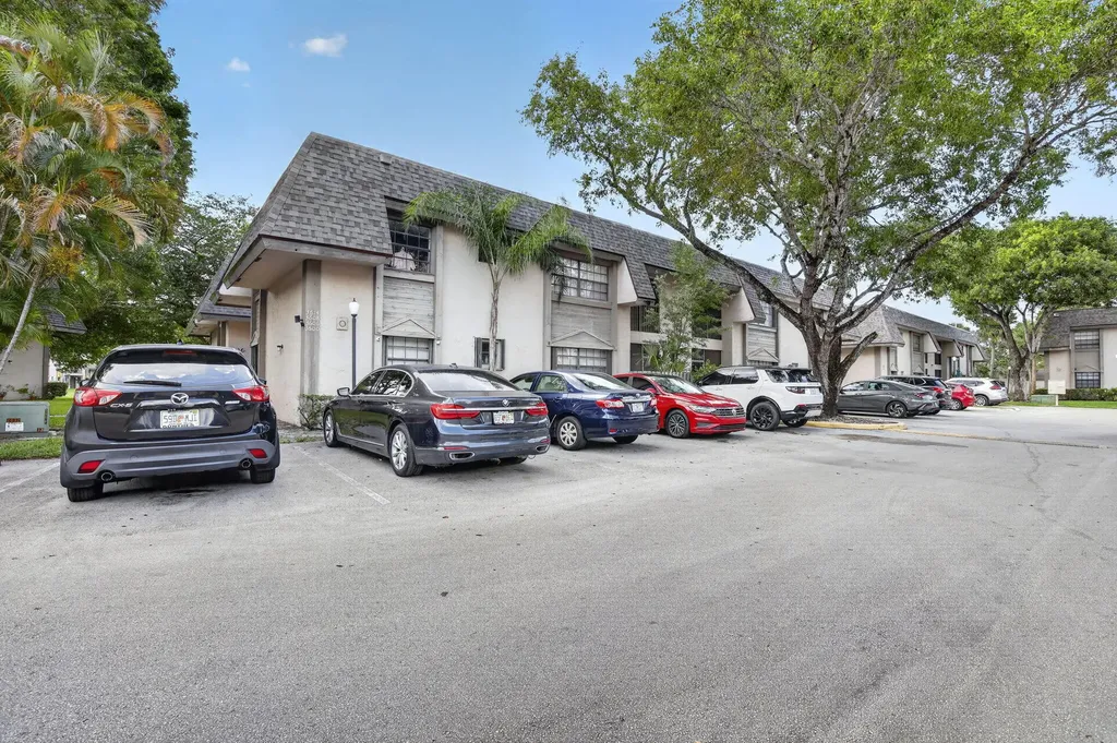 3610 NW 95th Terrace Sunrise FL 33351