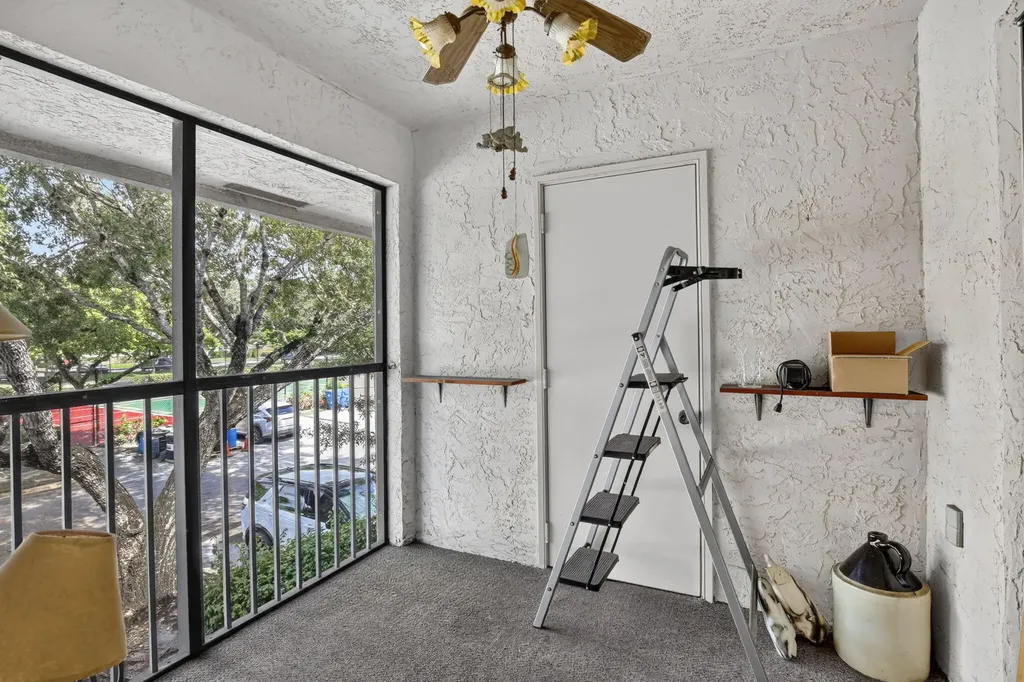 3610 NW 95th Terrace Sunrise FL 33351