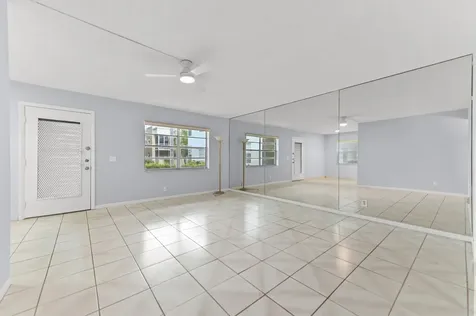 548 Capri L Delray Beach FL 33484
