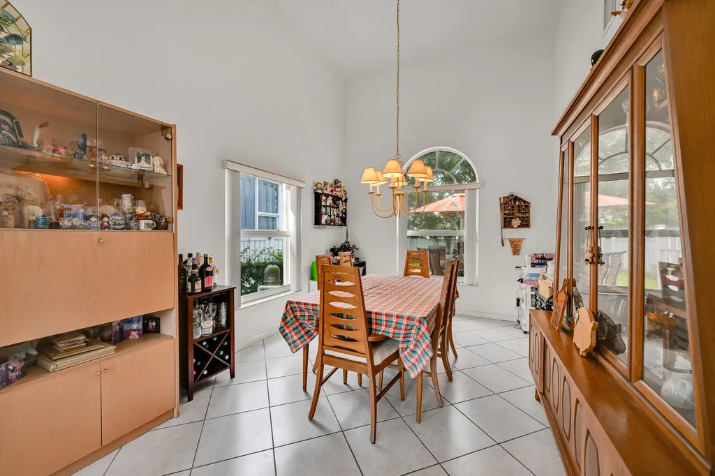 11650 NW 48th Court Coral Springs FL 33076