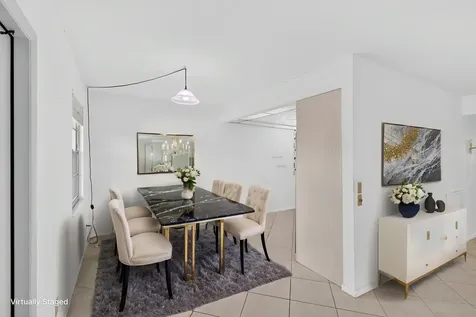 4039 Hythe C Boca Raton FL 33434