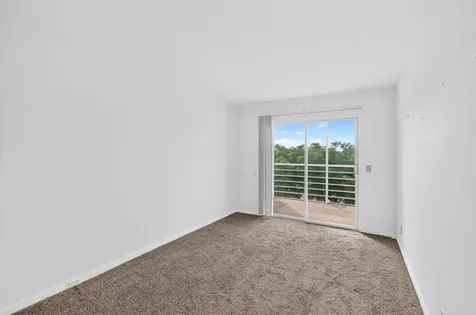 4039 Hythe C Boca Raton FL 33434