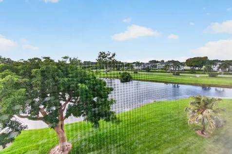 4039 Hythe C Boca Raton FL 33434