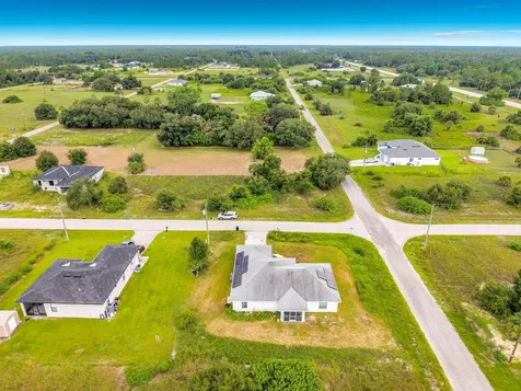 2501 E 17th Street Lehigh Acres FL 33972